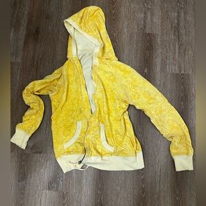 Beautiful Yellow Jacket